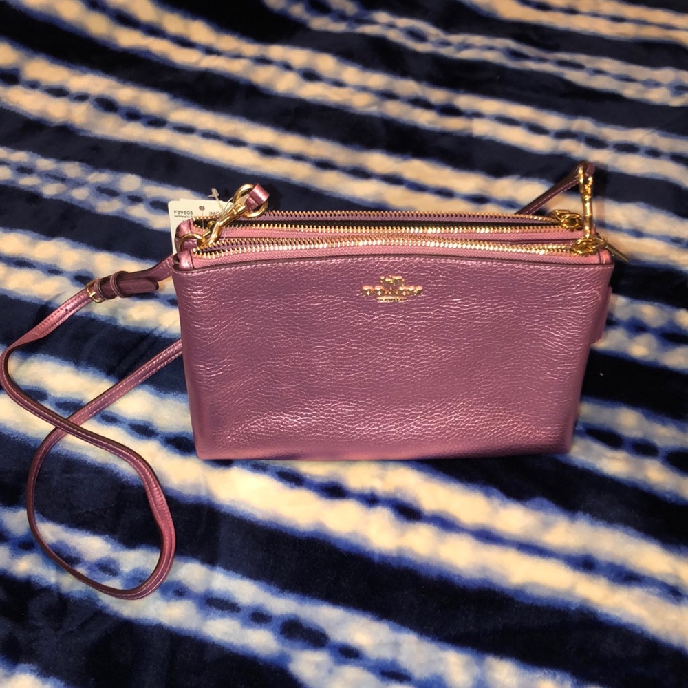 Coach Metallic Crossbody 💕